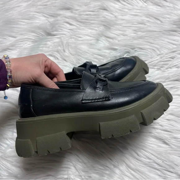 Steve Madden Black Platform horse bit chunky heel Loafers - Picture 6 of 6